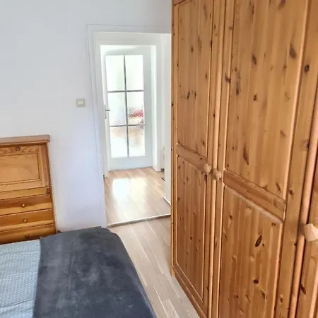 Apartamento Nr.5 In : Nürnbegerstr.23, 70374